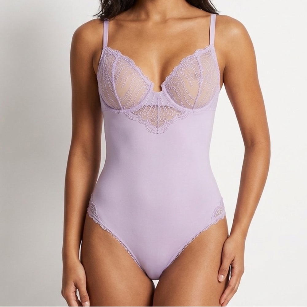 New💜La Perla Studio Women's Lace Bodysuit - Light Purple